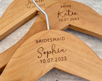 Bridesmaid Hangers, Wedding Name Hangers, Wedding Hanger, Personalized Bridesmaid Gift, Wooden Engraved Hanger, Bridal Dress Hanger