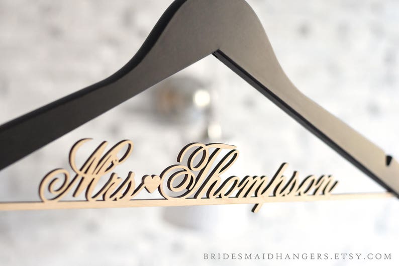 Bridal Hanger, Wedding Dress Hanger, Custom Bride Hanger, Personalized Wedding Hanger, Engagement Gift, Bridesmaid Gifts, Mrs Hanger,Name 03 