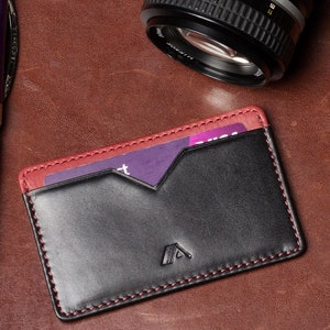 Porte-cartes de crédit mince pour homme en cuir véritable - 2 emplacements pour cartes + poche centrale - Portefeuille minimalistes - Noir et rouge - A-SLIM Nano Yaiba
