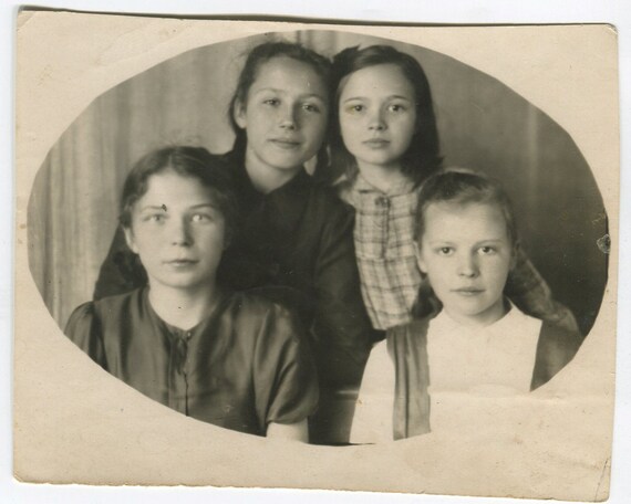 1940 S Cute Little Girl Friends Snapshot Photo Girl Etsy