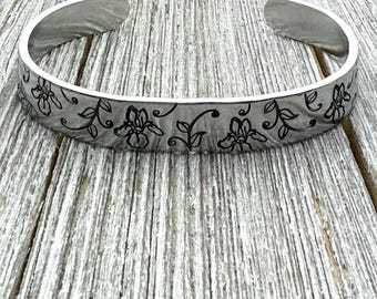 Iris bracelet-aluminum cuff