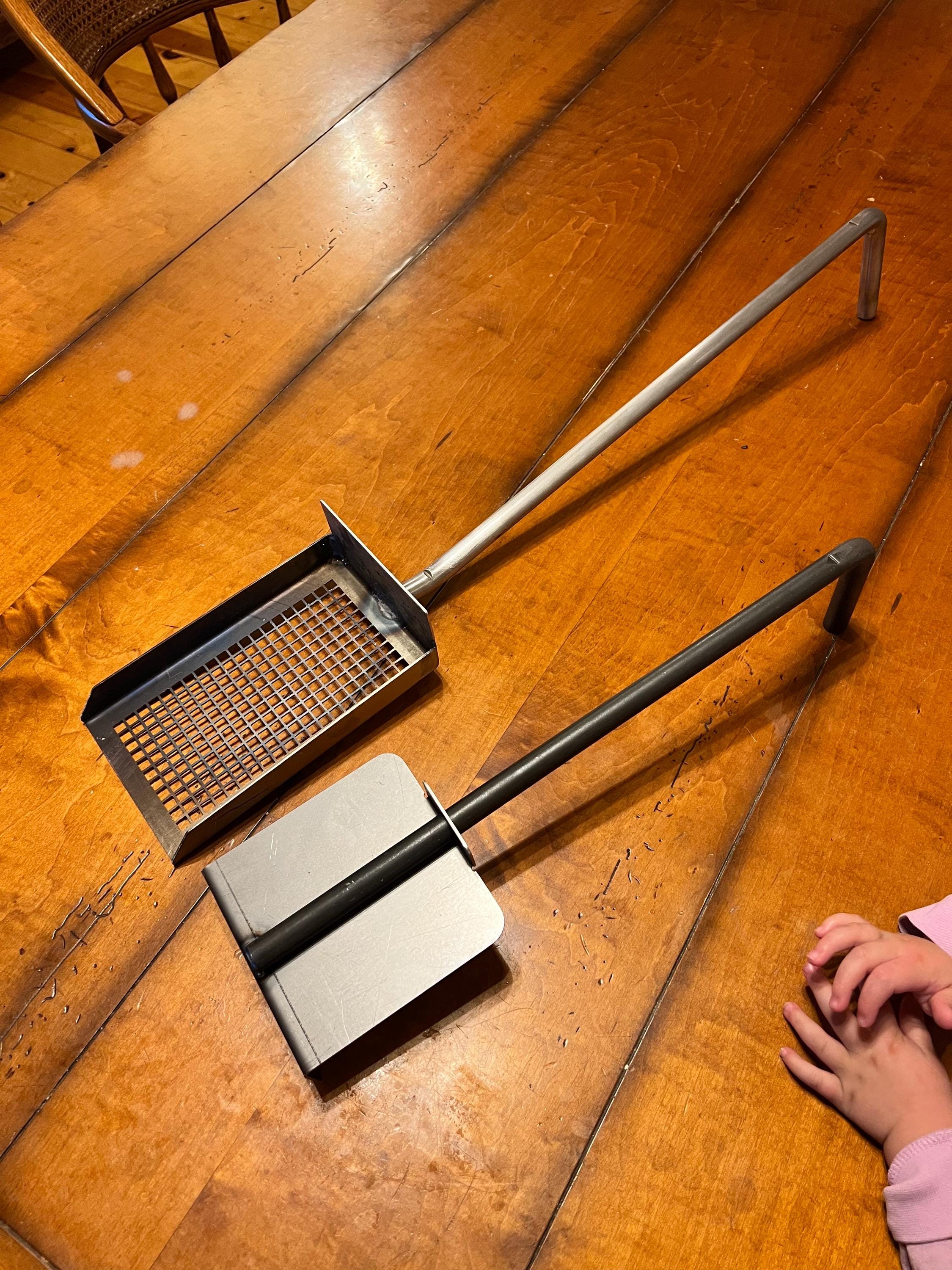 thumbnail image 2 of Hollow Out Fireplace Ash Sifter, Adjustable Wood Stove Ash 2 of 11