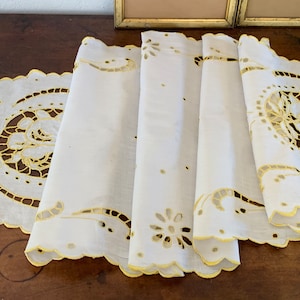French Vintage Oval Linen Table Centre Piece With Lovely Cut Work Detail Embroidered in Yellow / Charming & Different 1950s Table Linen
