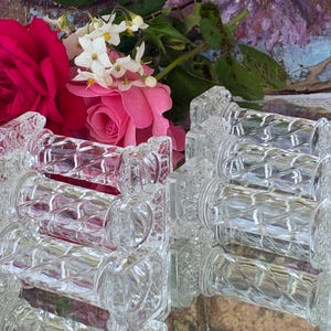 Six French Antique Lead Crystal Knife Rests / 1900s Corinthian Pillar Style Knife Rests by Cristal de Sèvres / Elegant Table Decor
