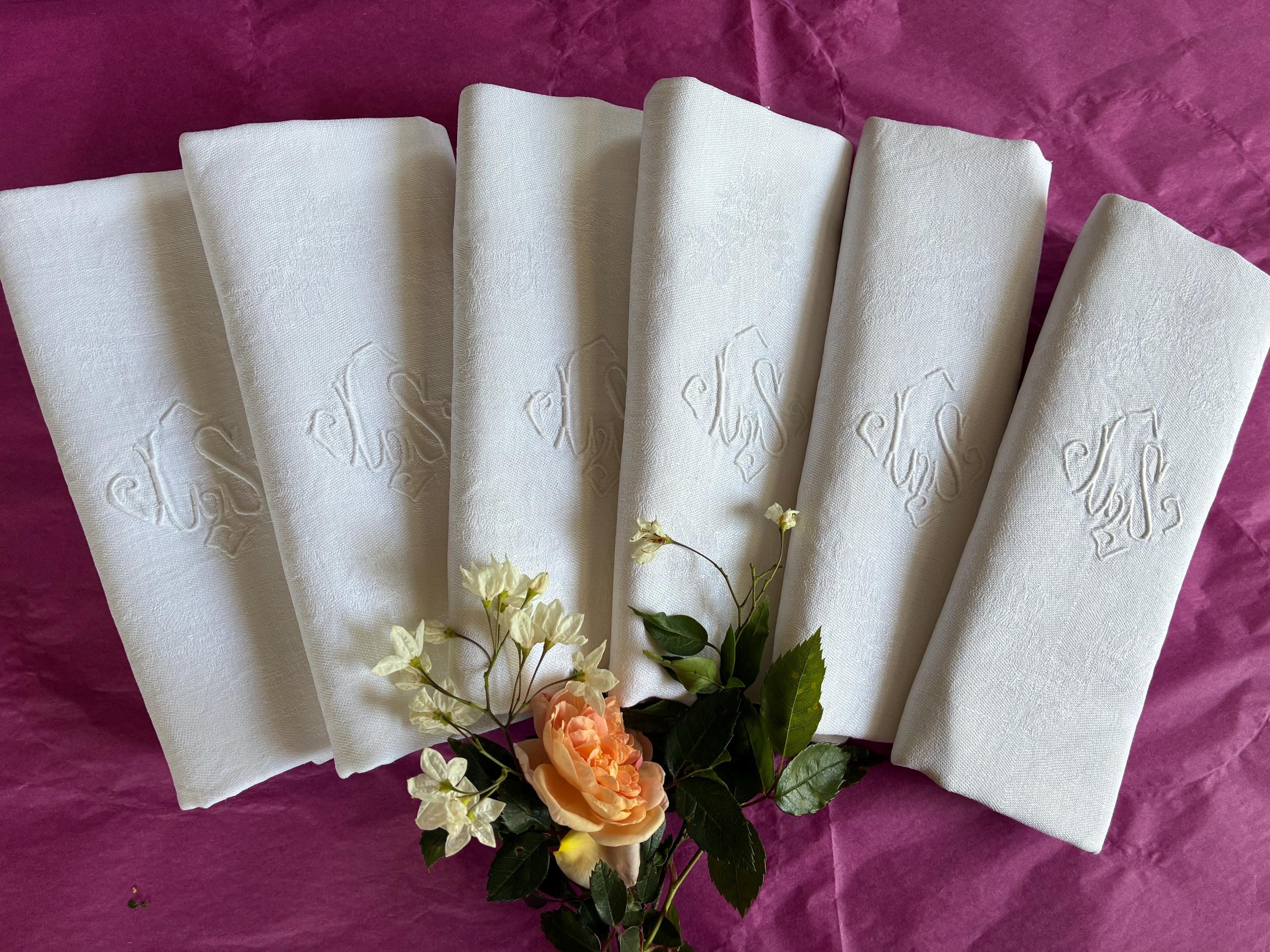 フランス製アンティークリネンの手刺繍ダマスクナプキン6枚セット