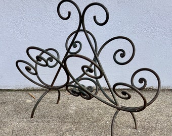 French Vintage Dark Green Cast Iron Magazine Rack / Charming Mid Century Magazine Holder with a Lovely Shape