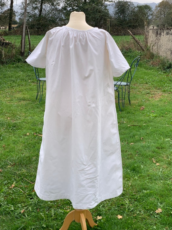 French Antique Ecru Linen Nightdress / Charming H… - image 7