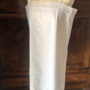 French Antique Short White Hand Made Cotton Nightdress With Lace Detailing / Lovely Early 20th French Nightdress / Feminine & Pretty