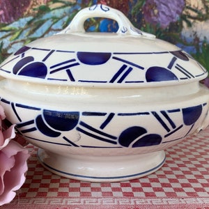 French Vintage Tureen White With Blue Airbrushed Circle Detail / Lovely 1920s French Country Soup Tureen by Longwy / Farmhouse Soupière