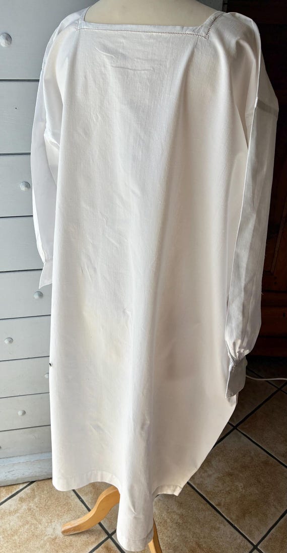 フランスのアンティークホワイトコットンナイトドレス。「JB」の