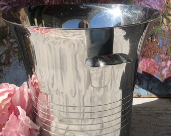 French Vintage Stainless Steel Champagne Bucket / Chic Metal Champagne Cooler for Every Occasion / Super Quality 1970s Ice Bucket