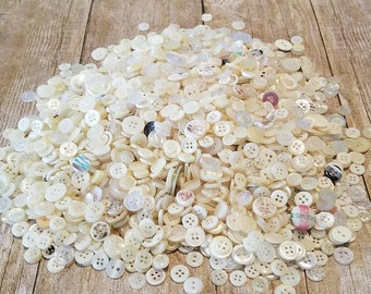BUTTONS / Assorted, Bulk, Mixed lot, Sewing / White, cream, pale, clear, opaque, neutral, light / 5 to 30mm