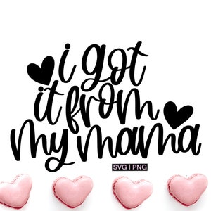 Eu peguei da minha mãe svg, svg de recém-nascido, svg de citação de bebê, svg de presente de dia das mães, svg de bebê fofo, svg com letras à mão, svg de bebê dizendo, svg de bebê novo