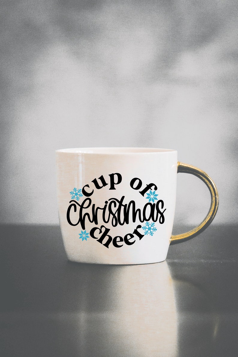 Tasse de cheer de Noël svg, vin de Noël svg, café de Noël svg, tasse de Noël svg, cheer de noël svg, lettré à la main svg, svg de Noël image 2