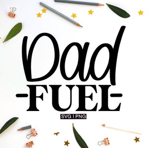 Papa carburant svg, Fête des Pères svg, papa mug svg, verre à bière svg, handlettered svg, drôle de papa svg, cadeau pour papa svg, café papa svg, papa vie svg