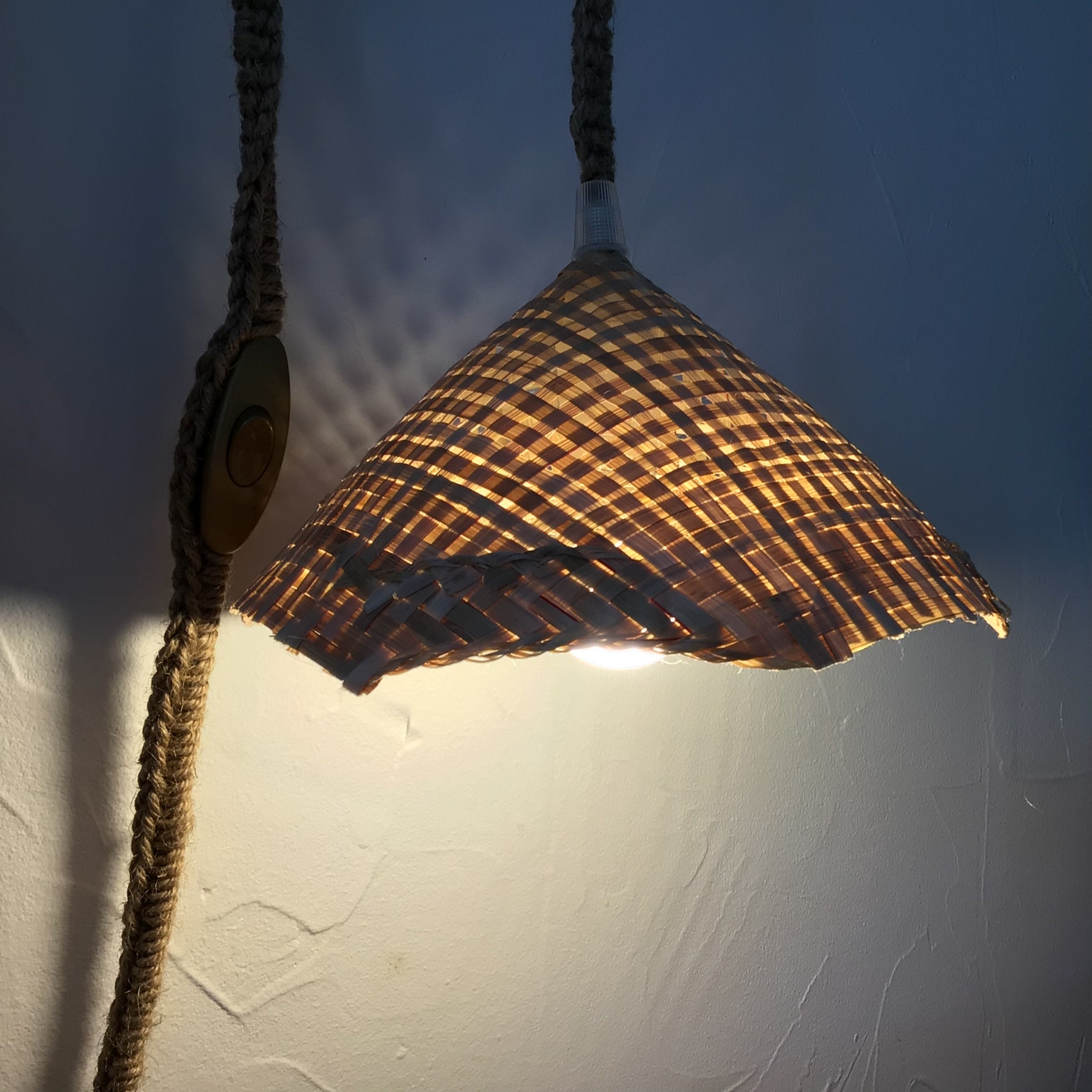 Lampe baladeuse en rotin Rosita - Le Joli Shop