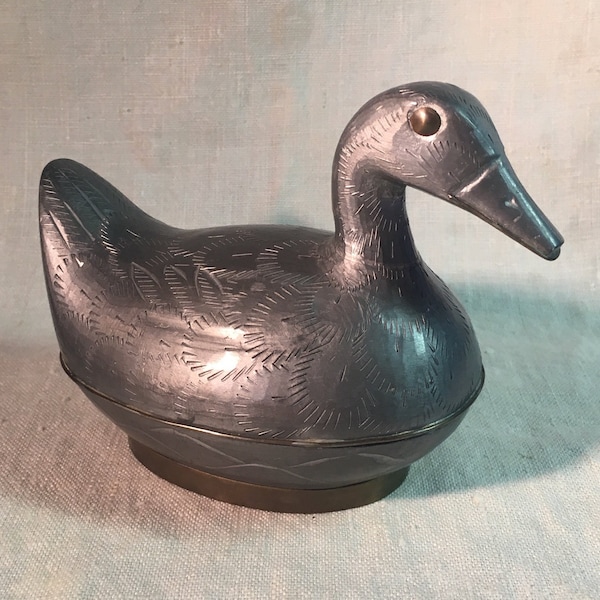 Vintage Etched Pewter and Brass Duck Trinket Box-Metal Duck Jewelry Box-Duck Shaped Sculpture/Figurine,Heavy Lidded Duck Box-Cabin Decor