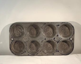 Vintage Ekco muffin pan