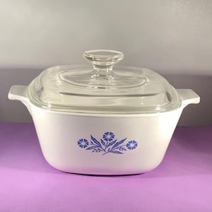 Vintage Corn flower Blue Corningware P- 1 3/4-B  Casserole Dish with Matching A-7-C Lid