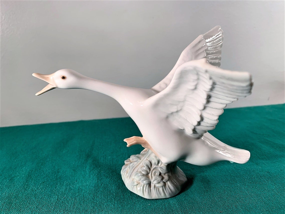 goose lladro