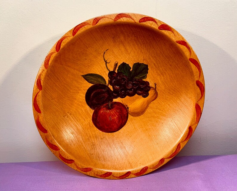 Vintage Munising Wooden Bowl With Fruit Design 1940's Etsy