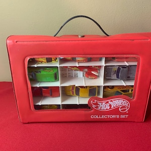 Hot Wheels Collectors Set and Cars, Vintage,Red