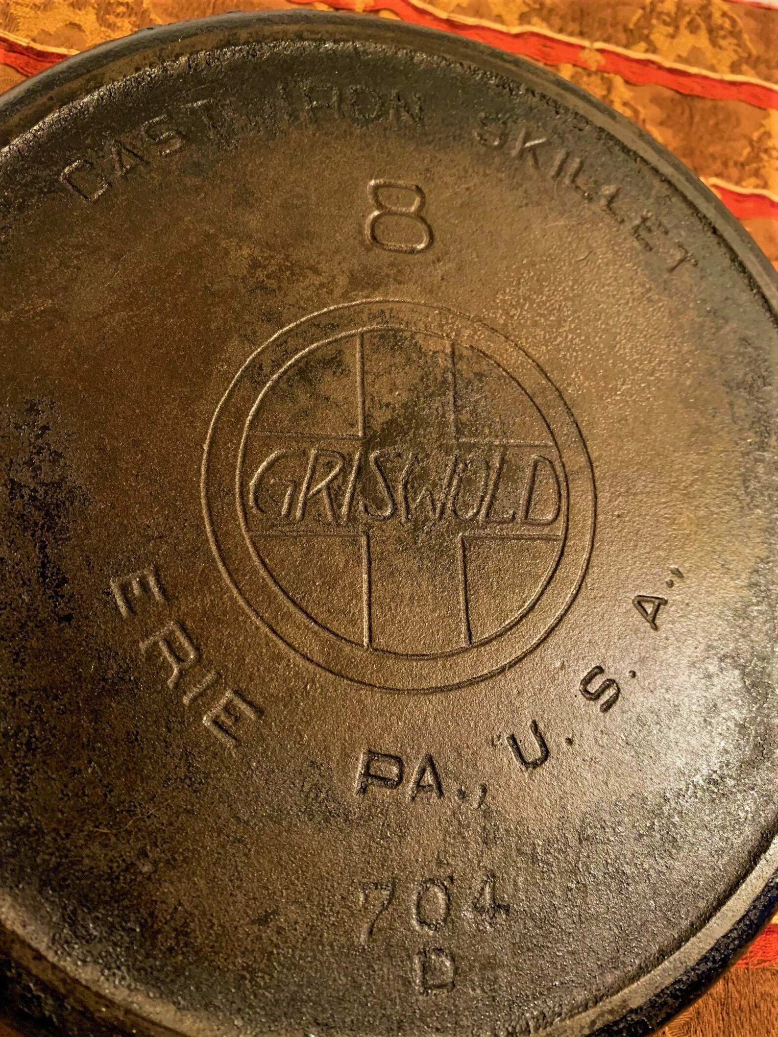 Griswold No. 8 Cast Iron Skillet with Pour Spouts 704 D Erie Etsy