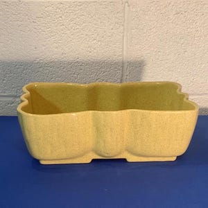Vintage Large Upco Yellow Speckled Pottery Planter Bow Tie Shape, Mid Century Ungemach Indoor Large Yellow Planter, Sunny Kitchen Planter
