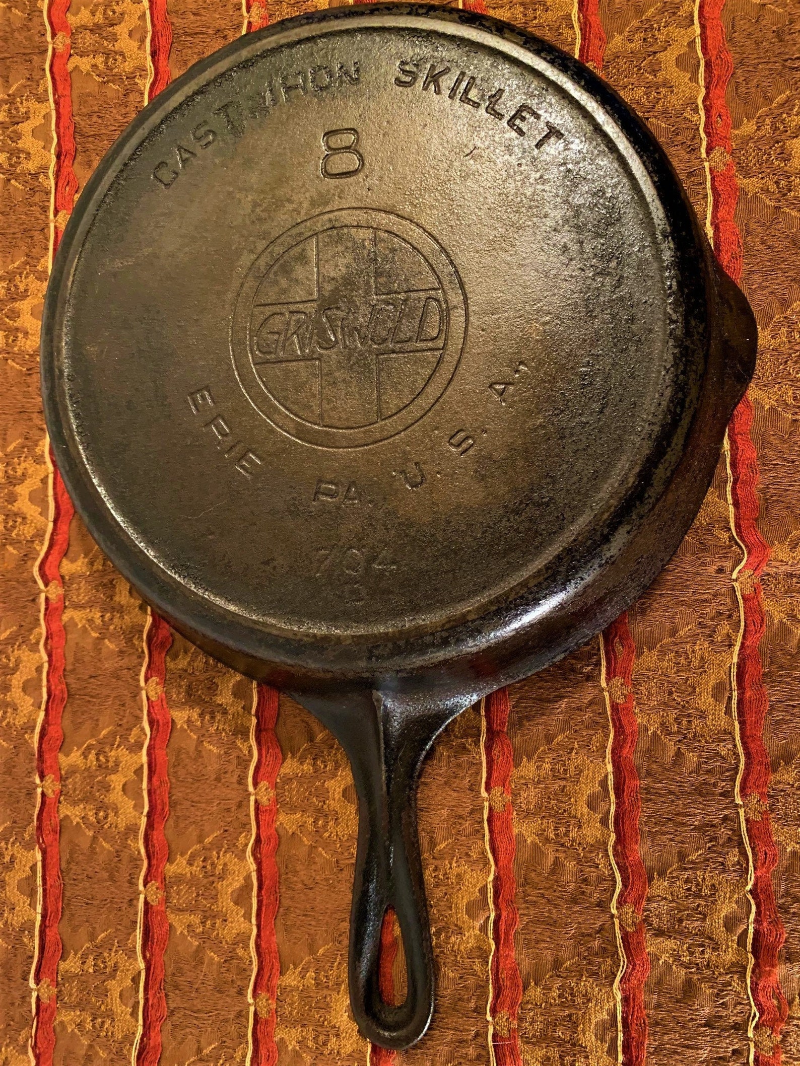Griswold No. 8 Cast Iron Skillet with Pour Spouts 704 D Erie Etsy