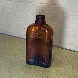 Vintage One Pint Amber Glass Whiskey Bottle-Scroll and Column Design-Trademark W-Owens-Illinois Glass Co.-D23/65-6-Retro Medicine Bottle