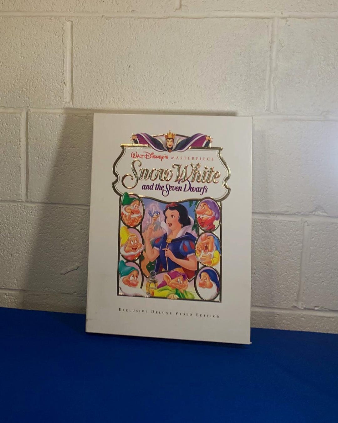 Walt Disney White 絵本 ビンテージ Vintage 1975 Walt Disney A