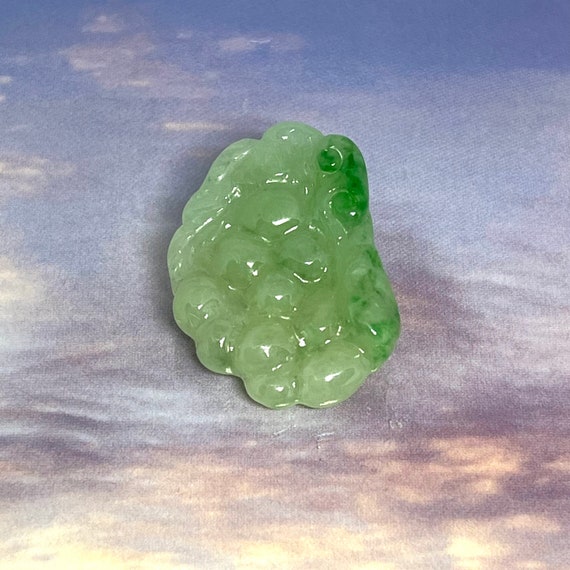 KGEZW Emerald Ice Grape Jade Bracelet Exquisite Handmade Accessories Bangles Jewelry Gift (Color : A, Size : 59-60mm) Jade Grapes - Etsy