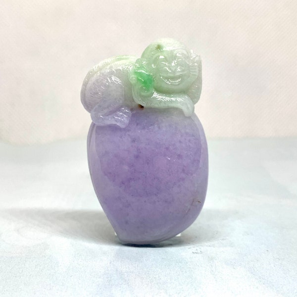 Vintage Bio-Color Jadeite Jade A Grade Handmade Carved With Monkey and Peach Pendant 53mm(L)*31mm(W)*12mm(D) UL101619-3