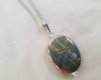 Natural Green Jasper Pendant Necklace, Jasper Gemstone Necklace, Silver Chain Necklace, Semi-Precious Jewelry, Natural Green Stone Necklace