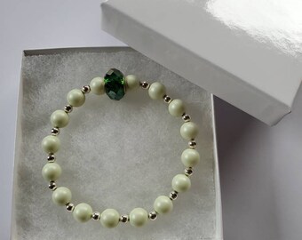 Green Glass Pearl Bracelet, Green Glass Pearl Bracelet, Green Pearl Bracelet, Glass Pearl Bracelet, Green Bracelet, Glass Pearl Beads