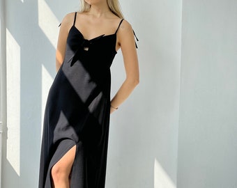 Retrobird | Black Aerobin Fabric Elastic Women's Summer Midi Dress with Nancy Tie, Adjustable Spagetti Strap