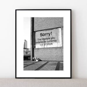 Banksy Street Art Poster A3 Hochwertiger Banksy schwarzweiß Kunstdruck auf mattem Fine Art Papier schönes Geschenk Kunst & Wohndesign Bild 1