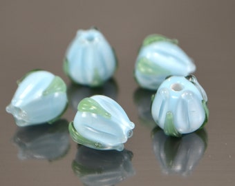 Set of 6 pcs Small flower lampwork beads, Sky blue beads, Light blue beads, Floral lampwork necklace, 8mm beads, Blue flower bud green leaf