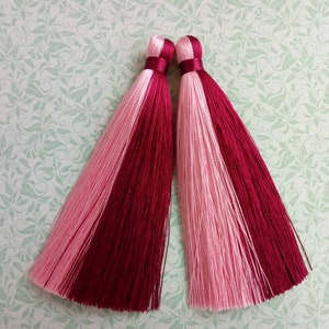 4 "Rosa Burgund Seide Quasten, 2 Farben Quasten, Seidenfaden, Quaste Erkenntnisse, Quaste Schmuck, handgemachte Mala Quaste Lange Quaste Schütte Quaste
