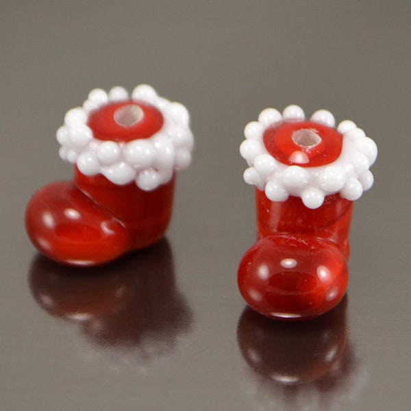 Perle de chaussette de Noël, perle de lampadaire de Noël, perles rouges de verre, perle de Santa Boot, fabrication de bijoux de Noël