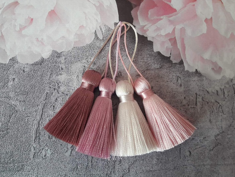 Small pink tassels 1.57 inch 4cm silk tassel Lavender Pink Etsy