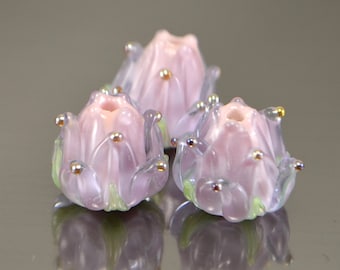 Lavender floral beads, Transparent flower lampwork, Light purple glass flower bead, Pale purple glass beads