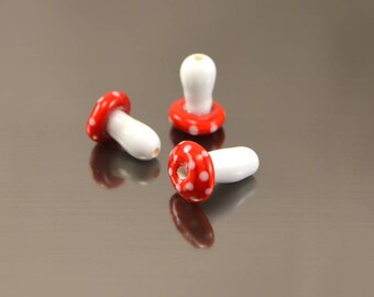 Mushroom lampwork beads, Glass mushrooms, Mini mushrooms, Amanita fly-agaric mushroom beads, Kid jewelry, Forest wood red vegetables veggies