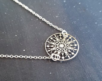 Snowflake Necklace / Mandala Necklace / Boho Necklace / Christmas Necklace / Holiday Necklace / Gift for Her / Gift for Girlfriend
