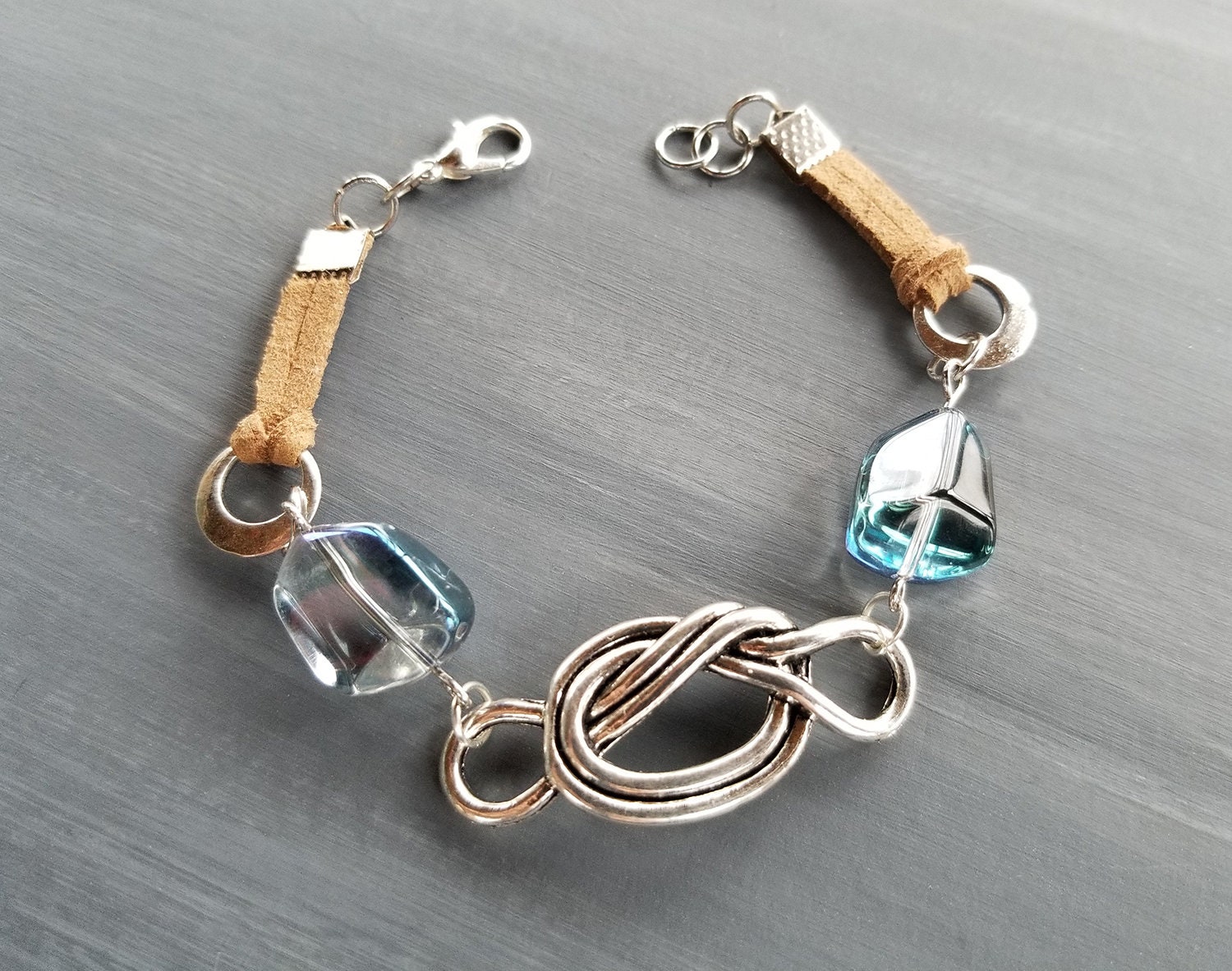 Knot leather Bracelet