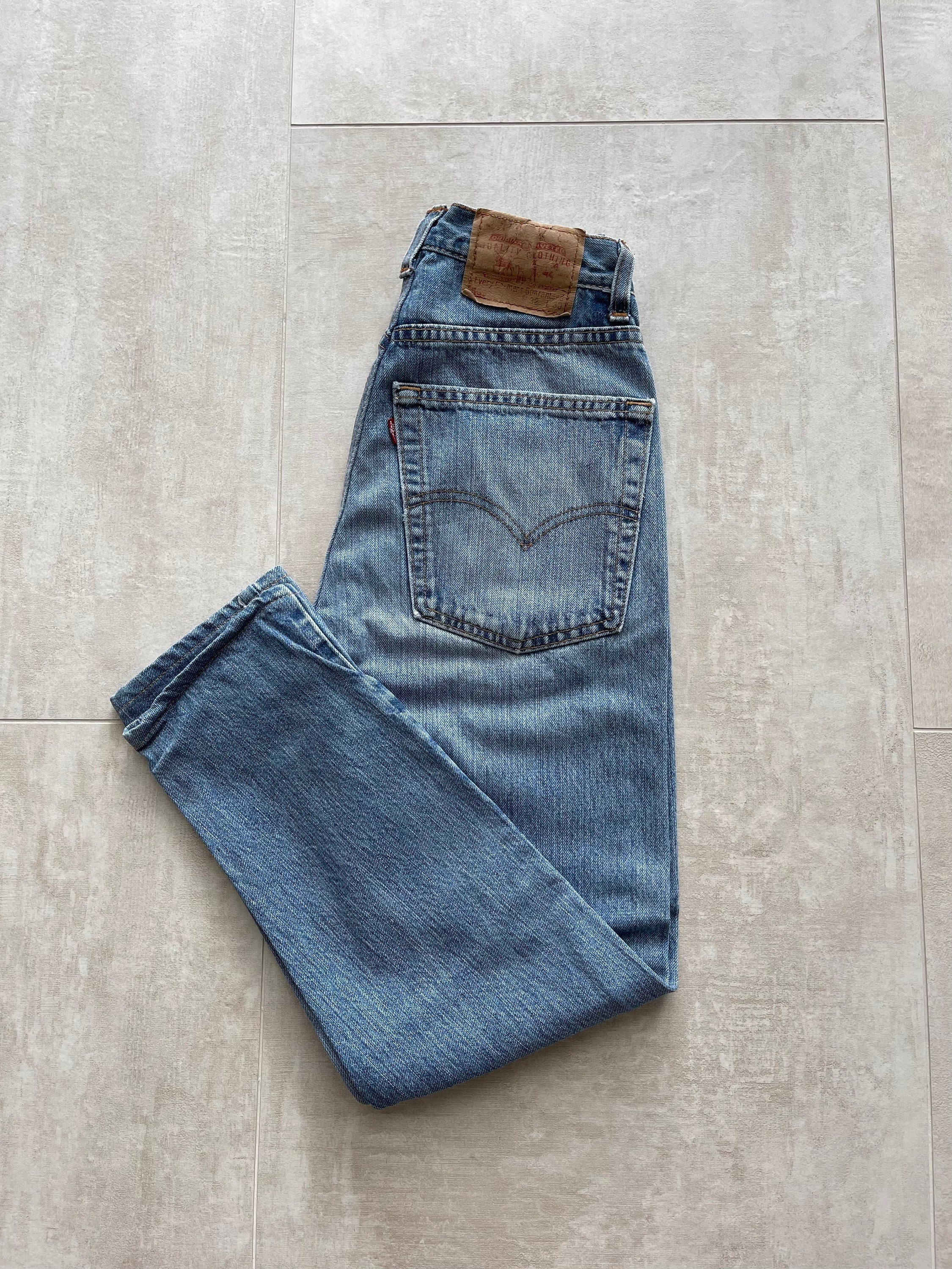 LEVIS Denim Jeans 90s 1990s Mum Mom 