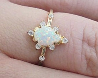 Engagement Ring Fire Opal Gold