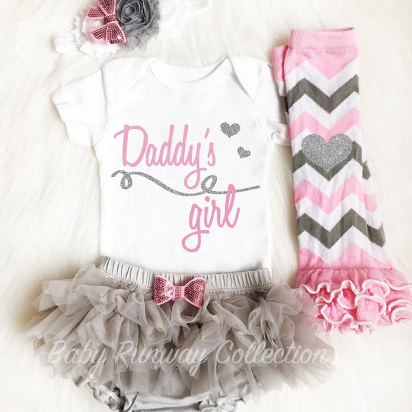 Daddy's Girl Bodysuit - Baby Girl Outfit -Baby Shower Gift -Take Home Outfit - Chevron Leg warmers set - Newborn Gift Set