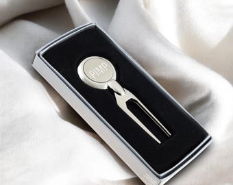 Herramienta de reparación de césped personalizada para golf con marcador de bola, grabada a medida, horquilla para reparar greens, accesorios de golf para hombres, palos para amantes del golf, regalo en caja.