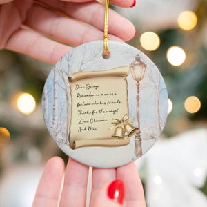 Adorno navideño personalizado "Qué bello es vivir". Envía una tarjeta navideña como adorno. Regalo personalizado para tu mejor amigo.